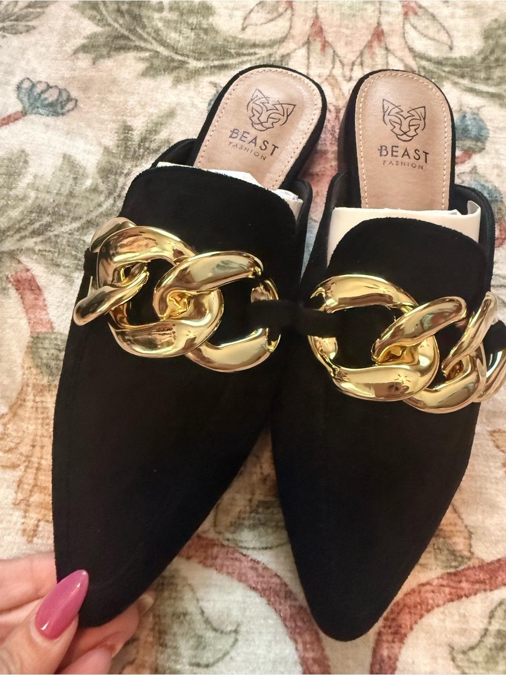 BEAST FASHION Black Suede Pointed Slip-On Mules with Chunky Gold Chain - Picture 4 of 8